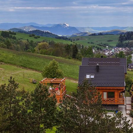 Houten Vakantiewoning "Reisnaarpolen" Royaal Ontbijt, Sauna En Hottub Czarna Gora Bagian luar foto