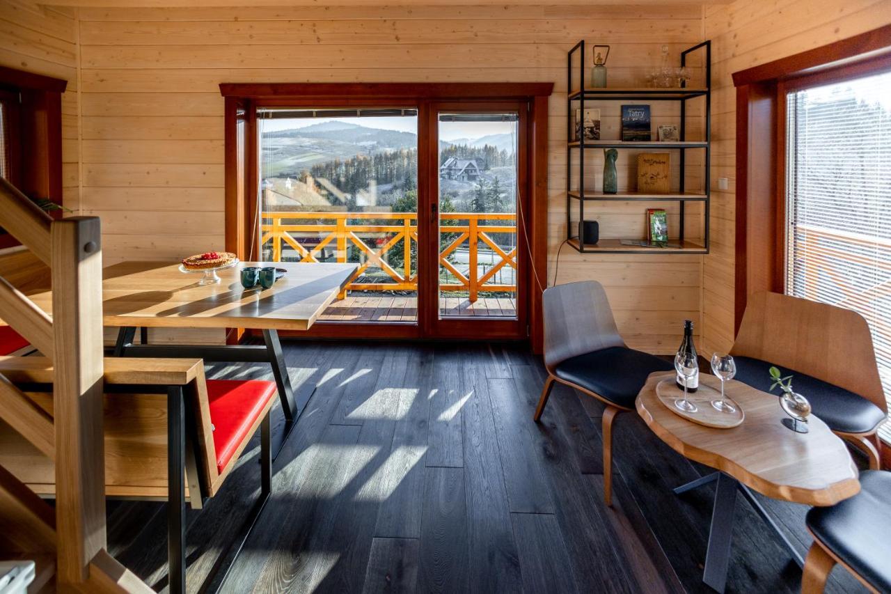 Houten Vakantiewoning "Reisnaarpolen" Royaal Ontbijt, Sauna En Hottub Czarna Gora Bagian luar foto